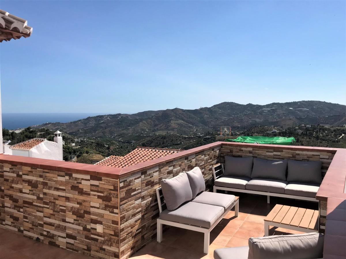 Villa Leyre'S House - Terrace & Sun Frigiliana Exterior foto